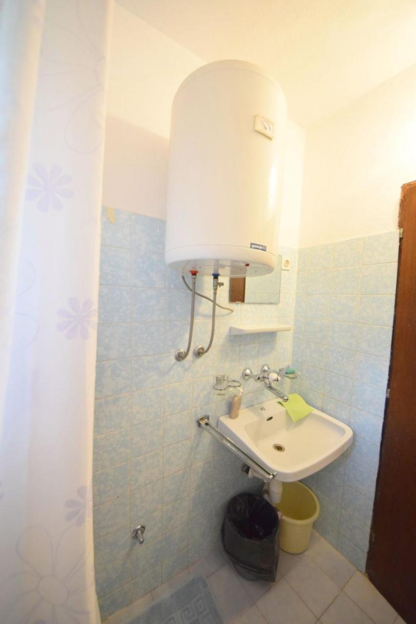 Rooms Smilje โอเรบิก ภายนอก รูปภาพ